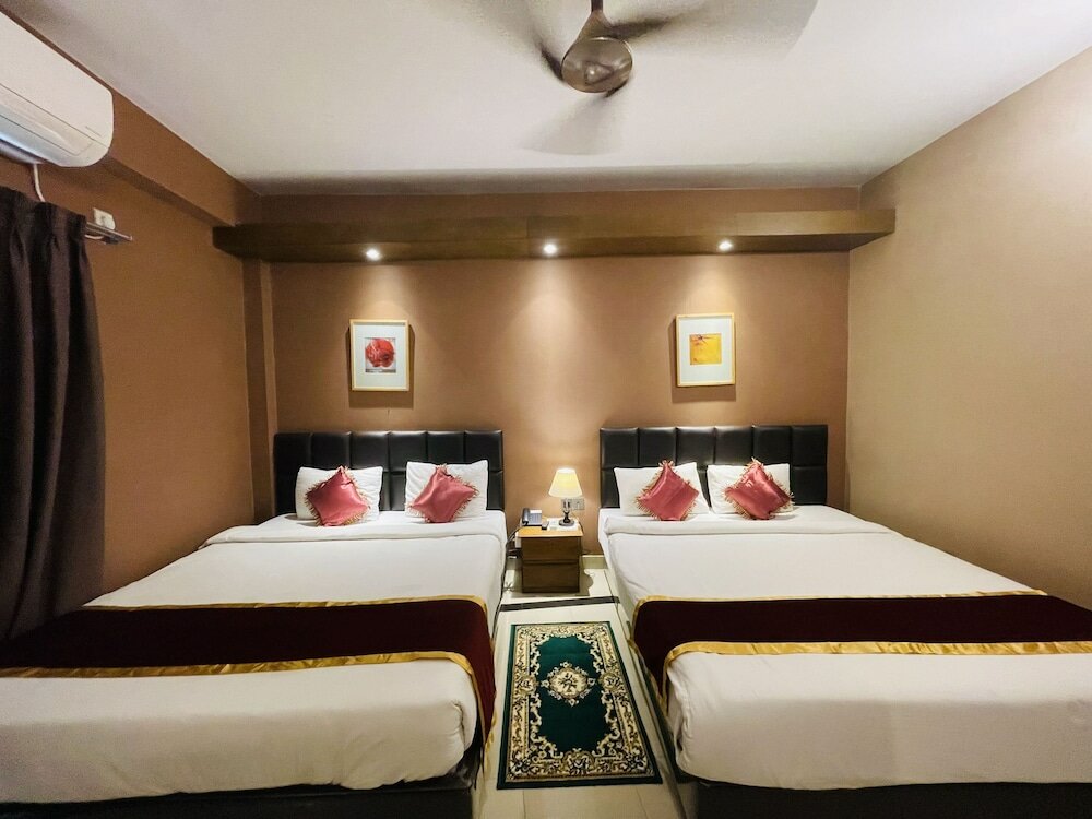 Фото Hotel Kollol by J & Z Group