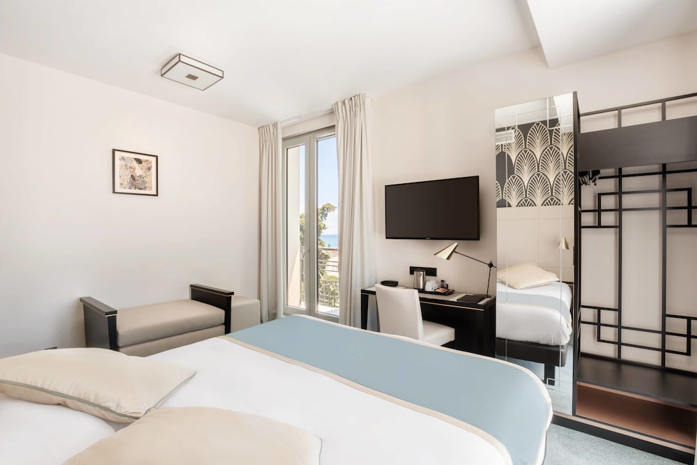 Фото Best Western Hotel Journel Antibes-Juan-les-Pins