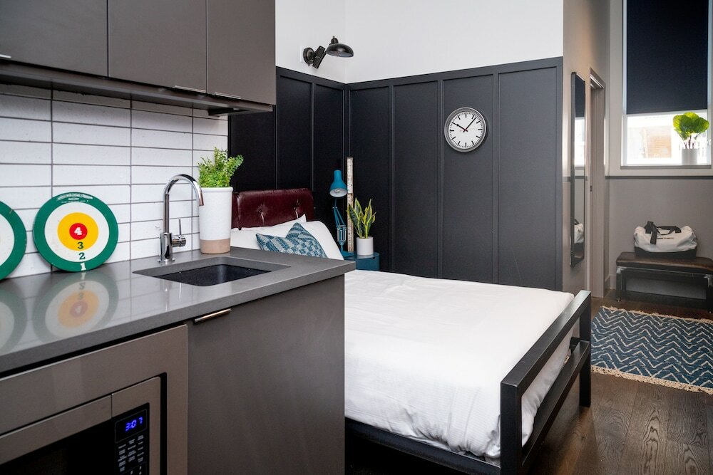 Фото The Chicago Hotel Collection River North