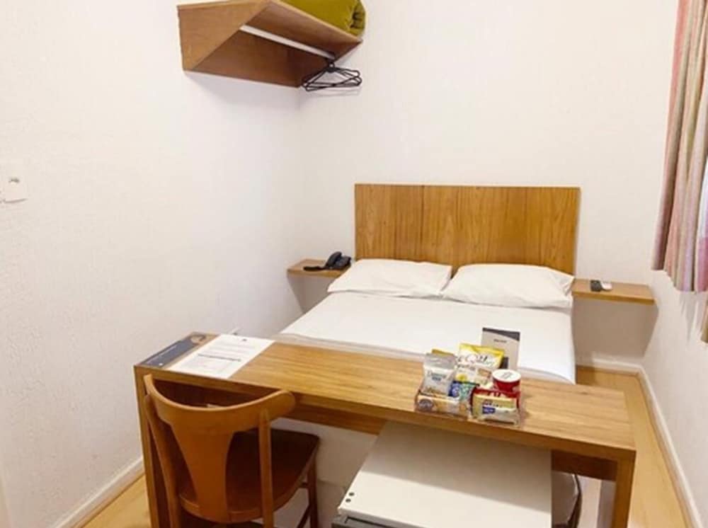 Фото Rojas All Suites Hotel