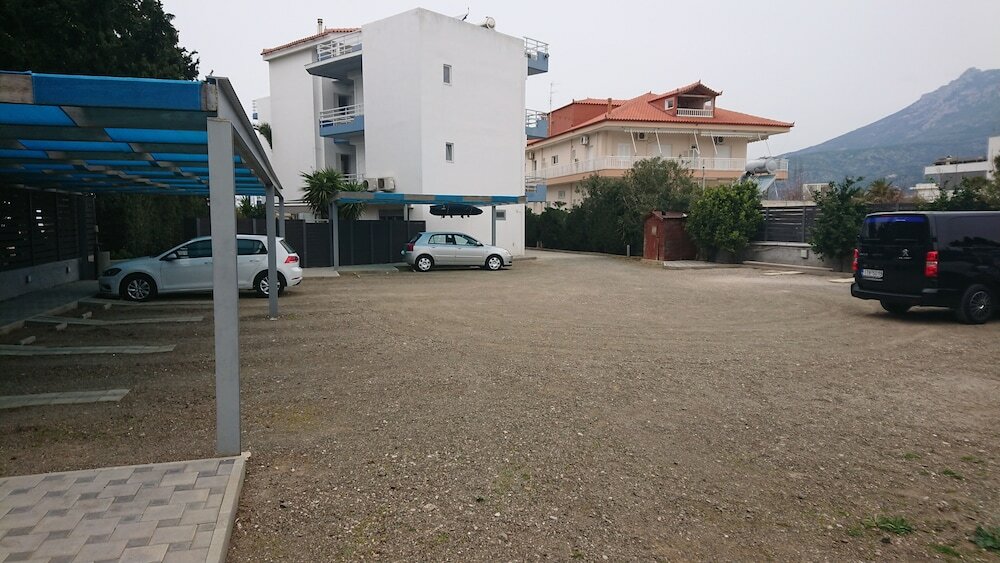 Фото Diolkos Studios