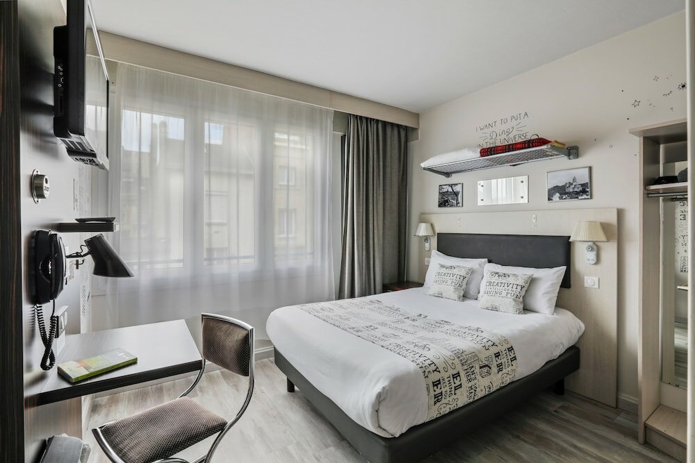 Фото отеля 2