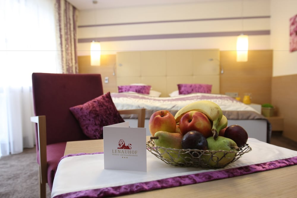 Фото Hotel Lenauhof
