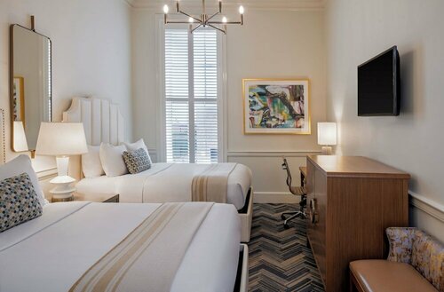 Внешний вид отеля Hotel Provincial в Новом Орлеане, фото 3