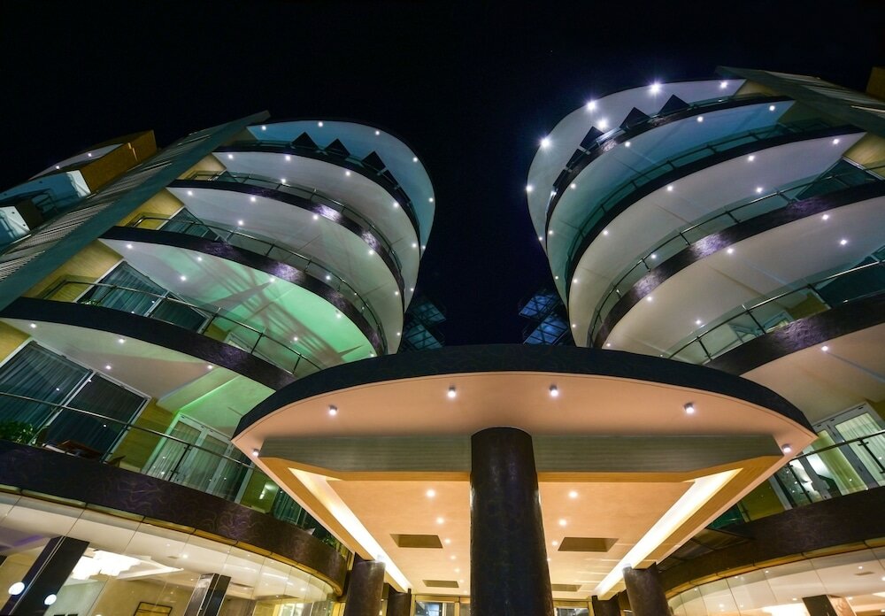 Фото Отель Protea Hotel by Marriott Kampala Skyz