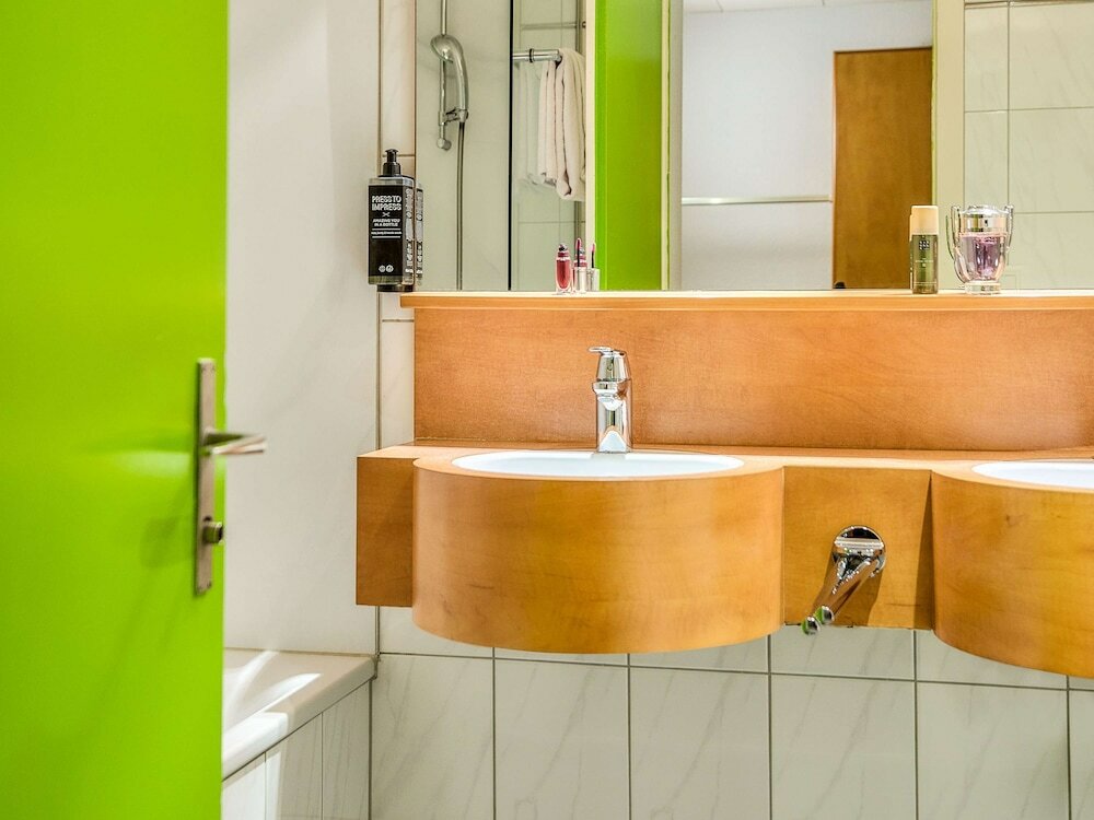 Фото ibis Styles Luzern City