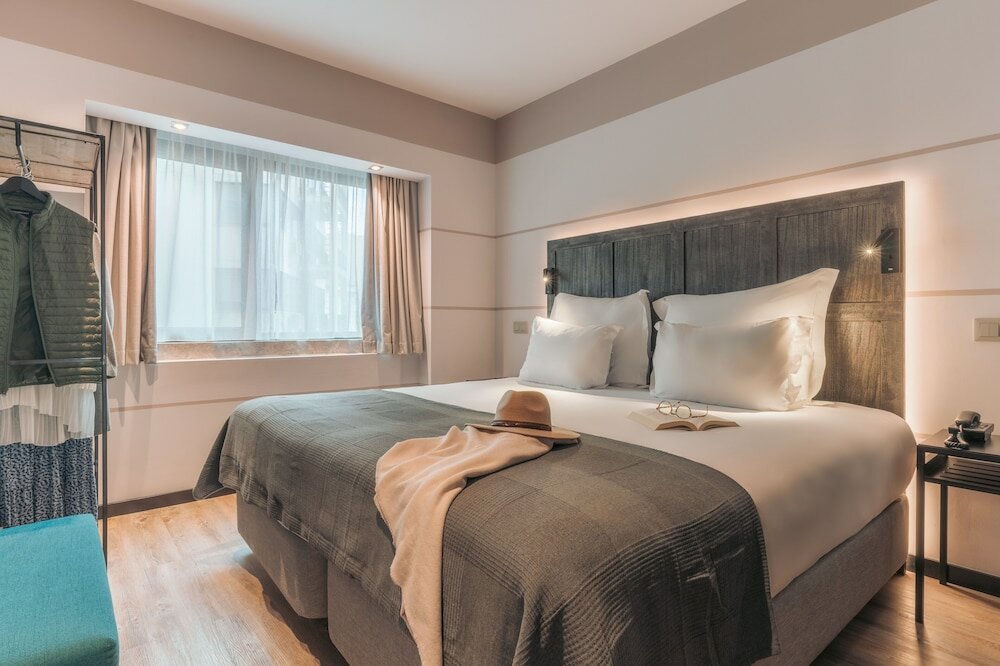 Фото Pestana Lisboa Vintage City Center Suites Hotel