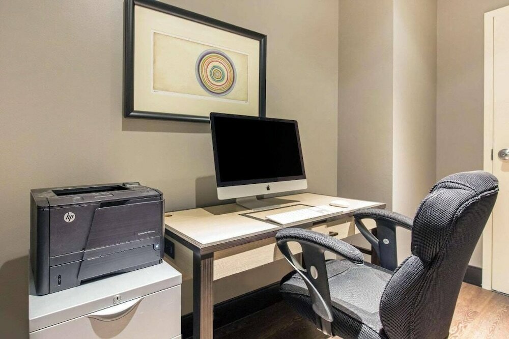 Фото The Chicago Hotel Collection Magnificent Mile