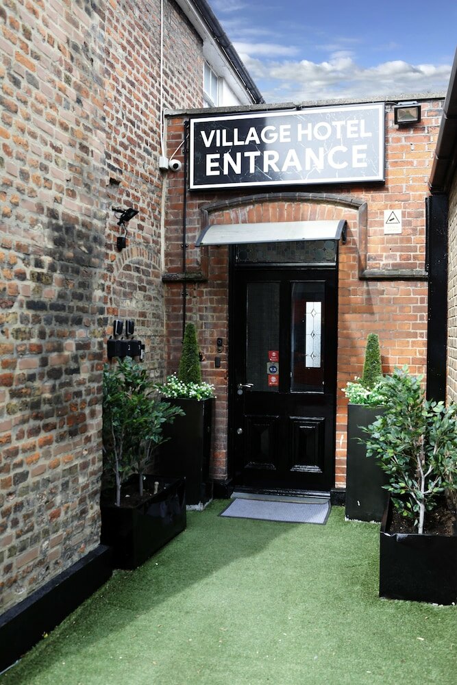 Фото Bexley Village Hotel