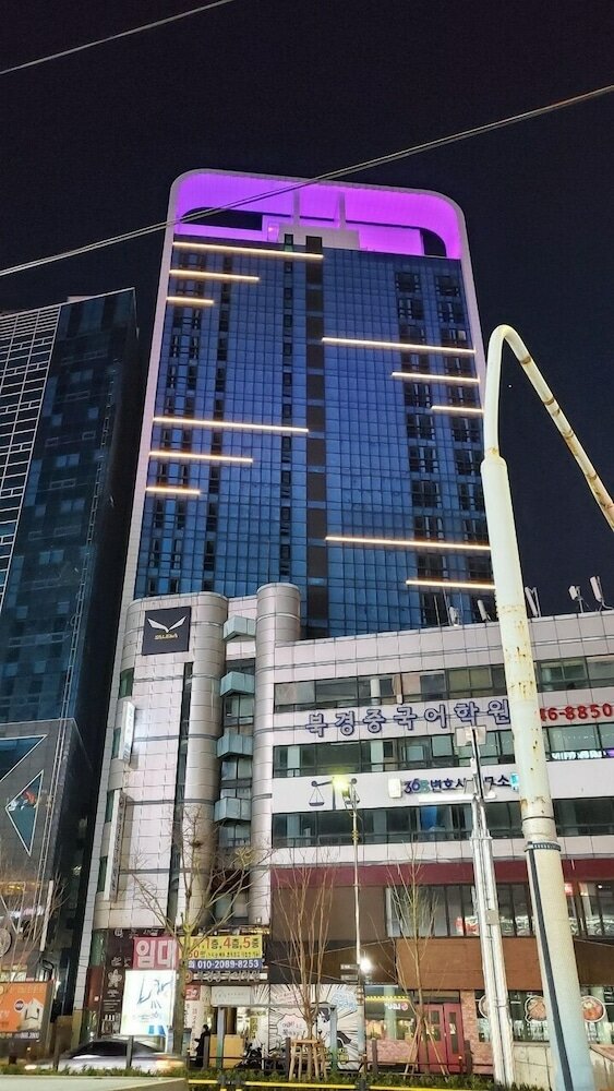 Фото GriffinBay Hotel