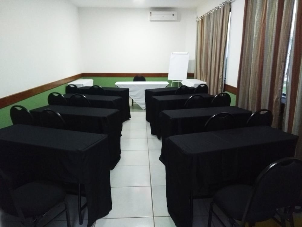 Фото Hotel Opuka