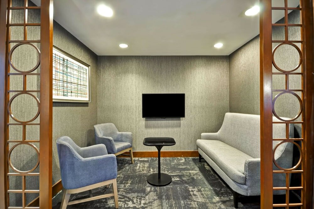 Фото Hyatt Place Tampa Airport/Westshore