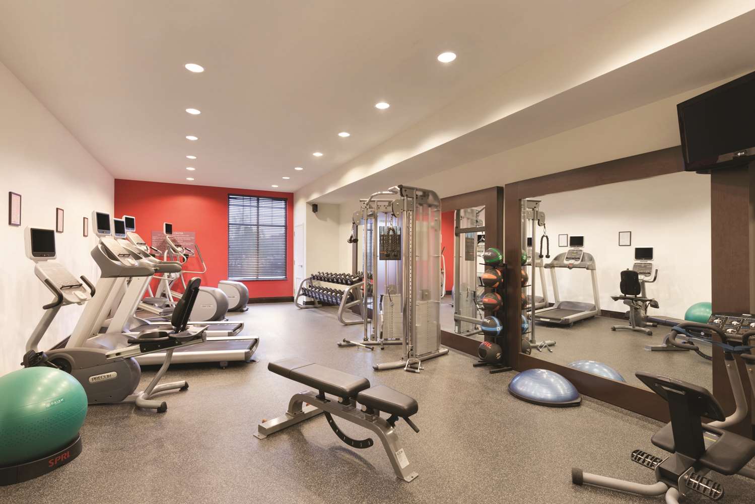 Фото Hilton Garden Inn Fargo