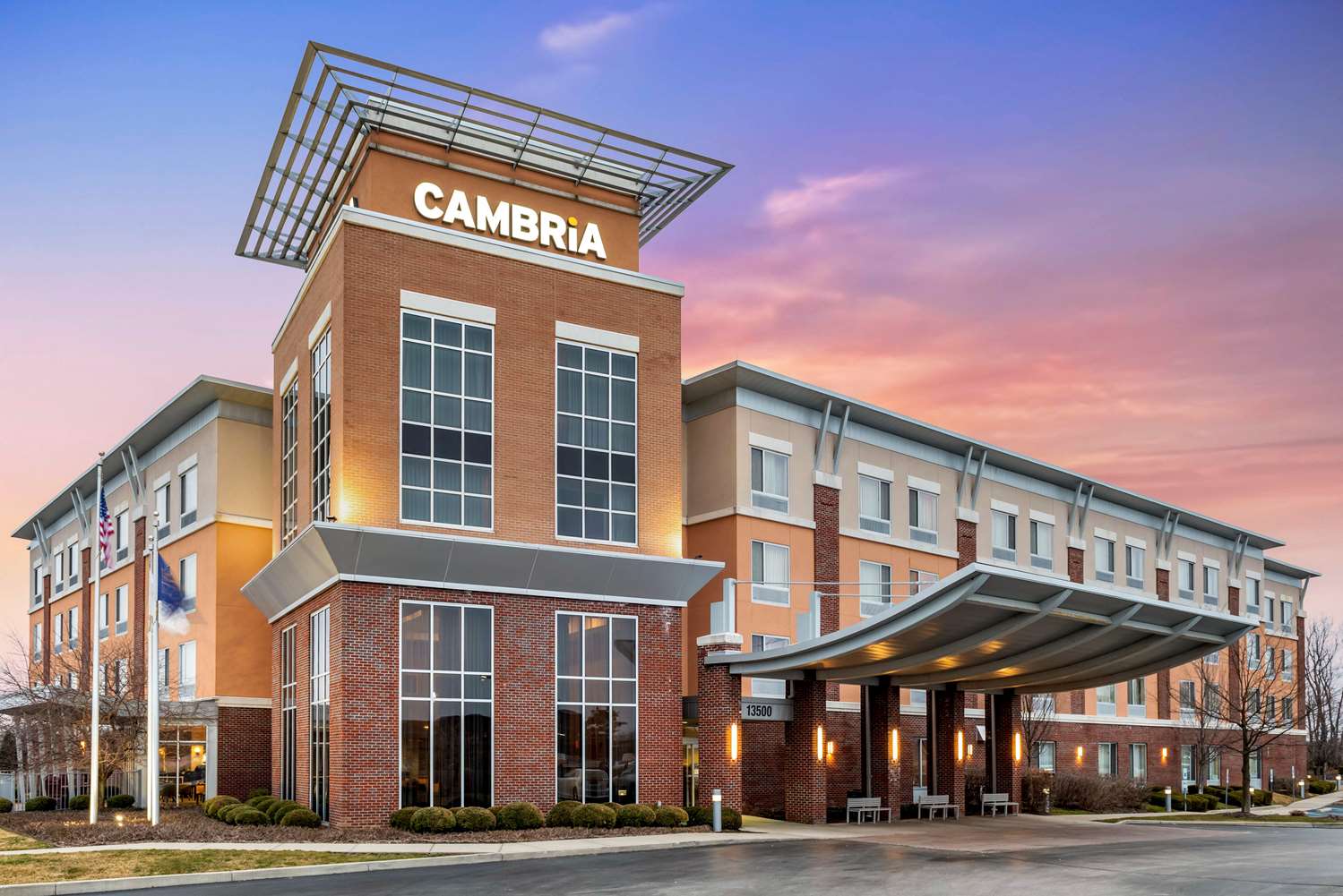 Фото отеля 1