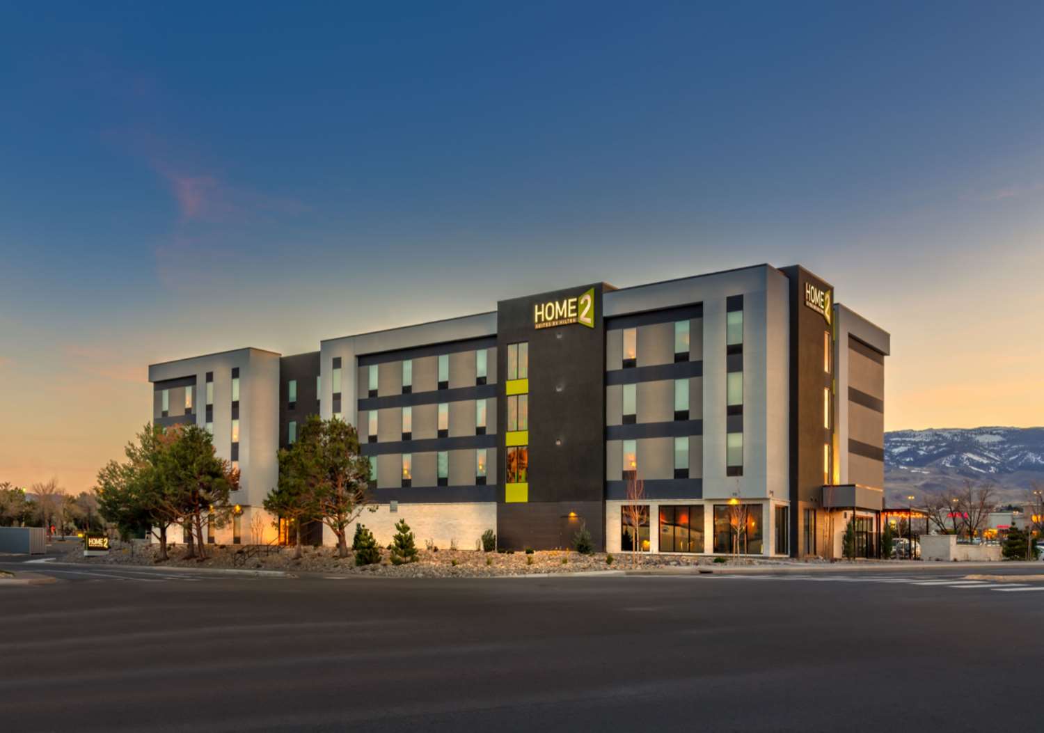 Фото Home2 Suites by Hilton Reno
