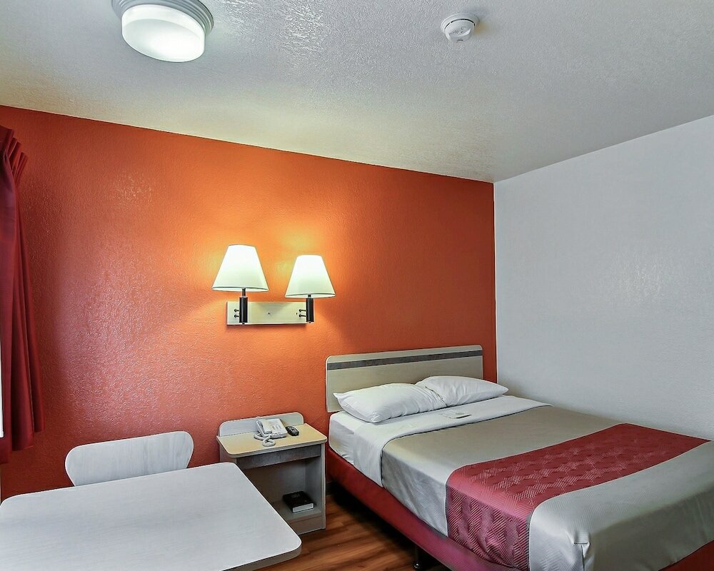 Фото Motel 6 Palmdale, Ca