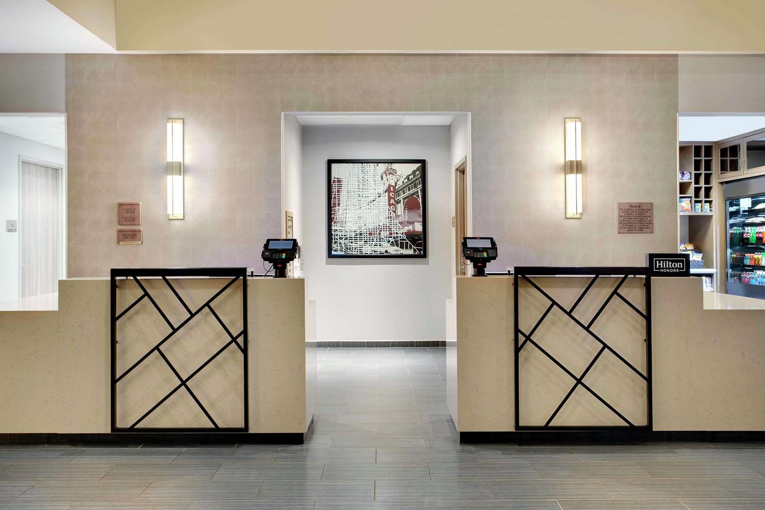 Фото DoubleTree by Hilton Chicago Midway Airport