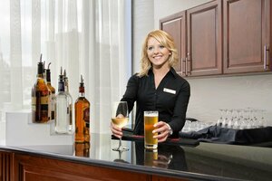 Гостиница Embassy Suites Buffalo