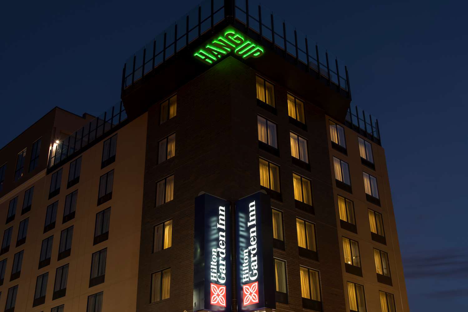 Фото Hilton Garden Inn Louisville Downtown