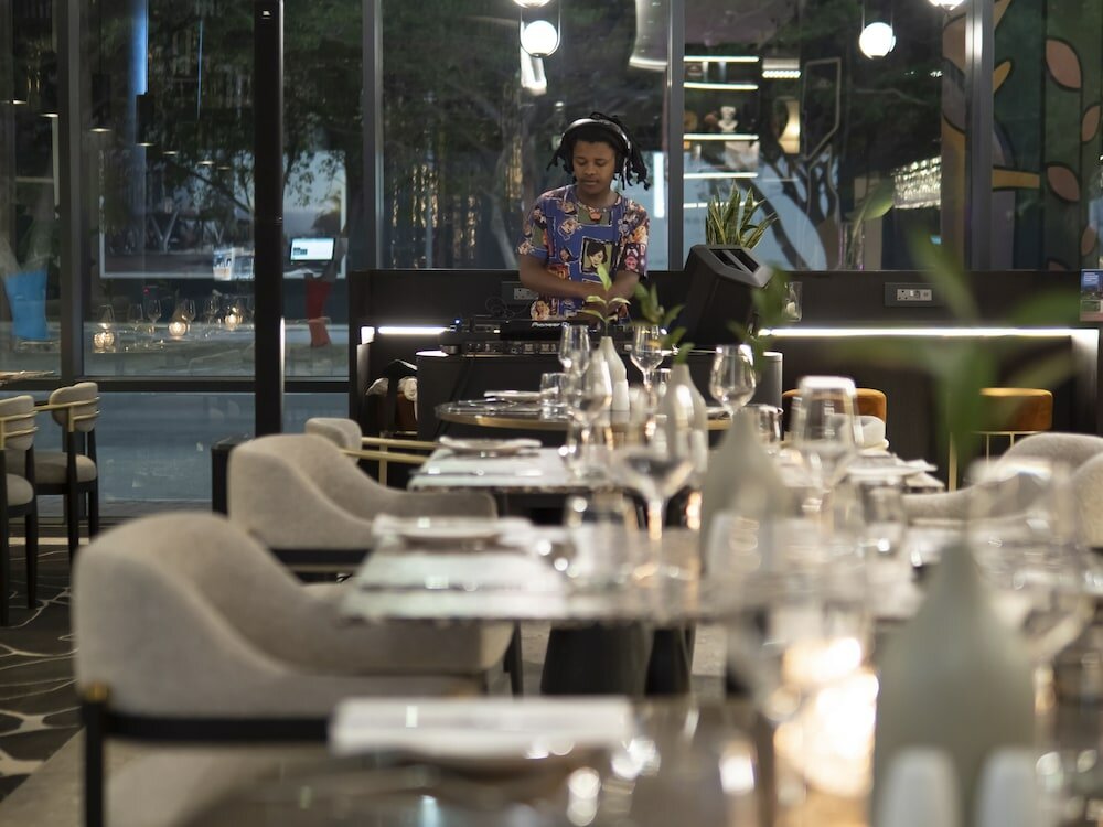 Фото The Rockefeller Hotel by Newmark