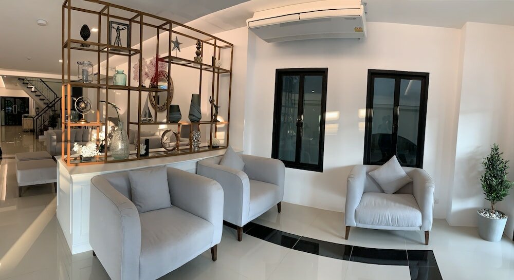 Фото The Seens Hotel