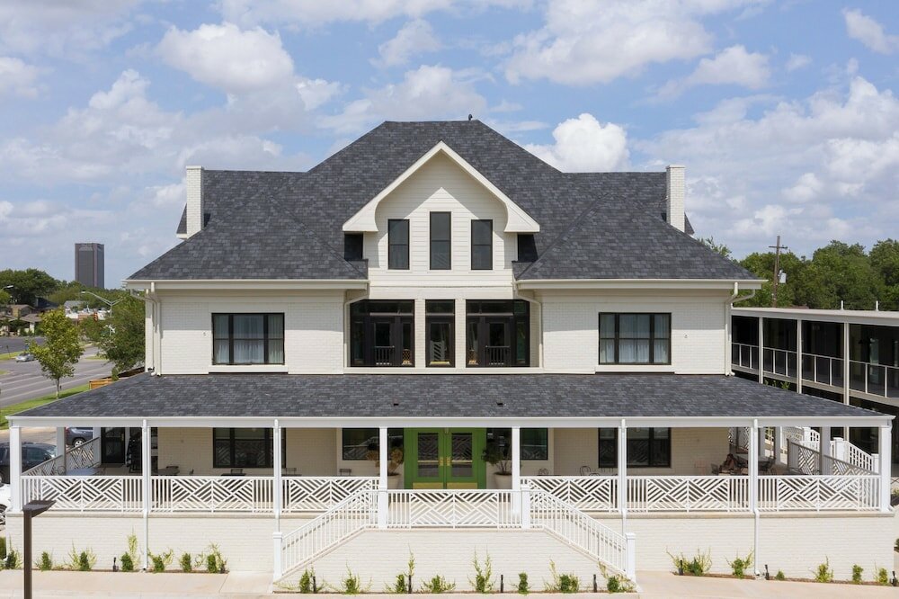 Фото Bradford House