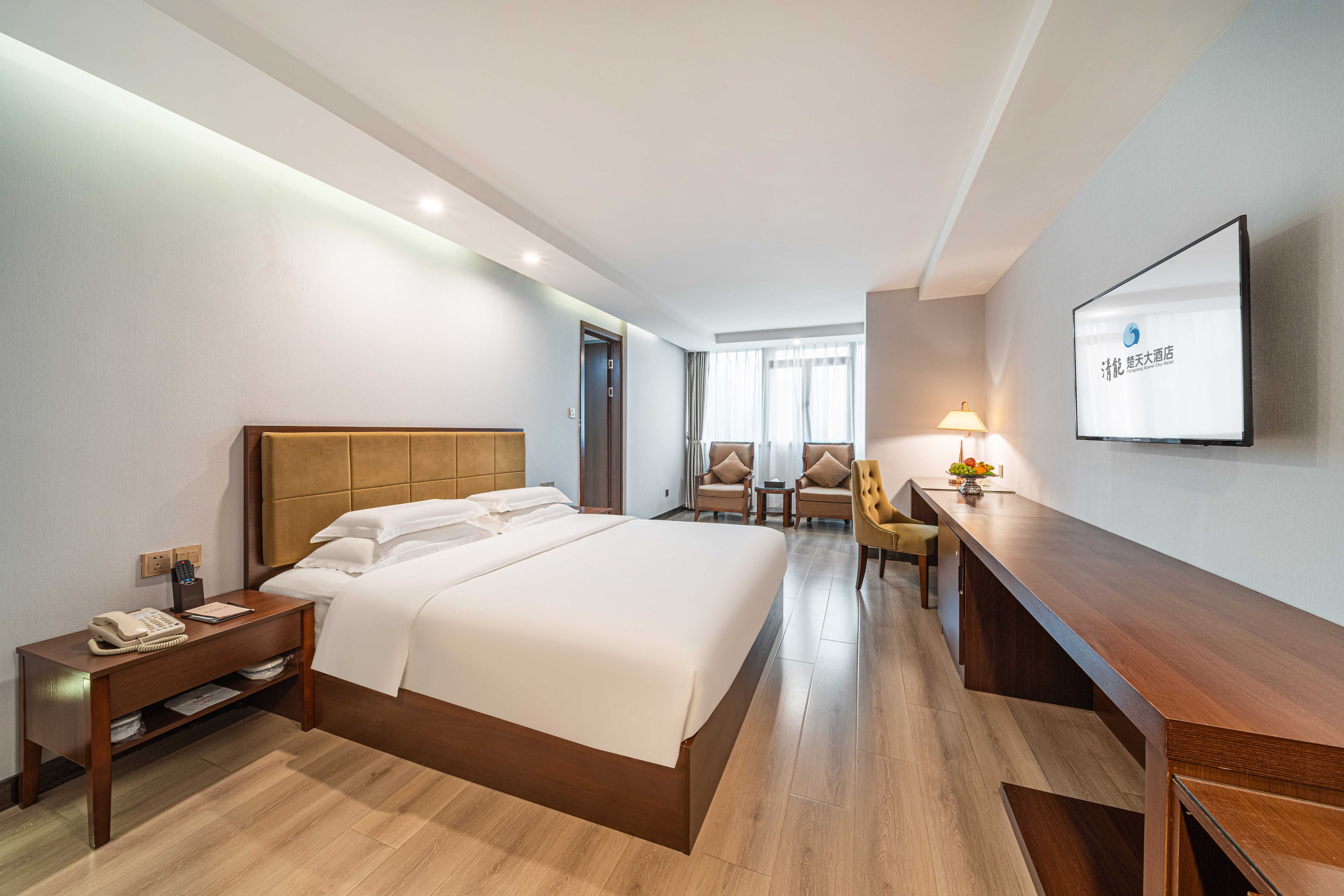 Фото Grand Chu Hotel