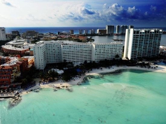 Фото Dreams Sands Cancun Resort & SPA