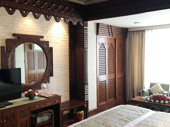 Фото Hotel Yak & Yeti