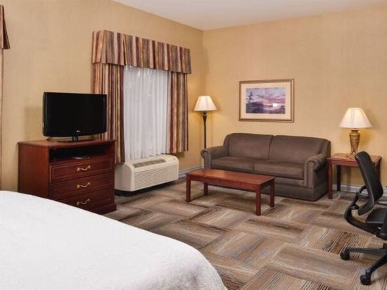 Фото Hampton Inn & Suites Boise-Meridian