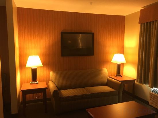 Фото Best Western Plus Service Inn & Suites