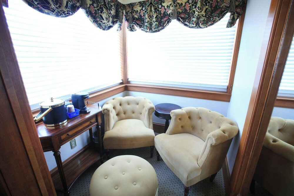 Фото Pacific Grove Inn