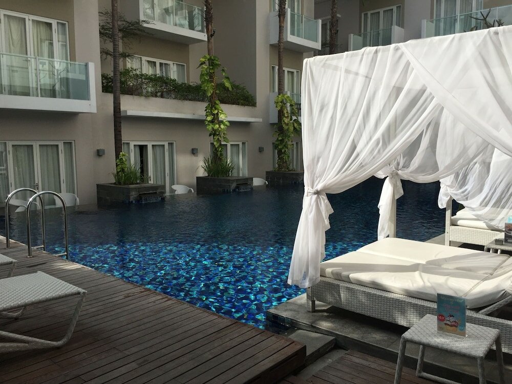 Фото Grand Ixora Kuta Resort