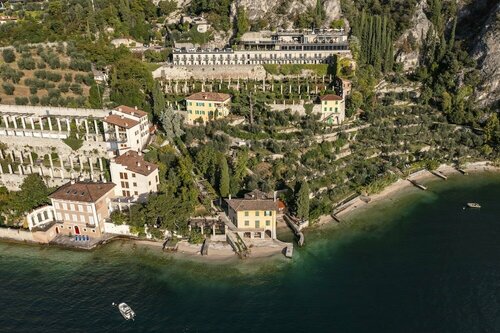 Внешний вид отеля Hotel Villa Dirce в Лимоне-суль-Гарде, фото 2