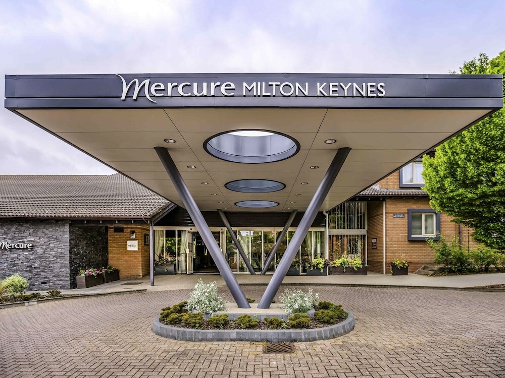Фото Mercure Milton Keynes