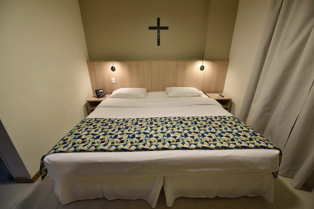 Фото Hotel Rainha dos Apóstolos