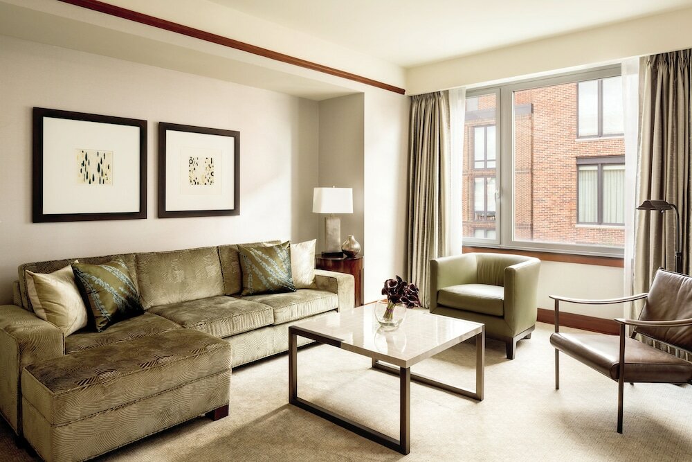 Фото The Ritz-Carlton Georgetown, Washington, D. C.