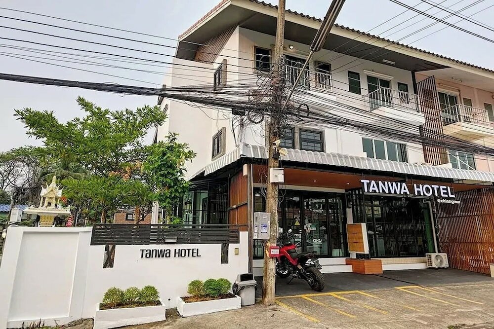 Фото Tanwa Hotel