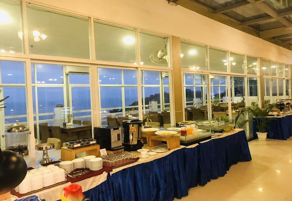 Фото Aristocrat Residence & Hotel