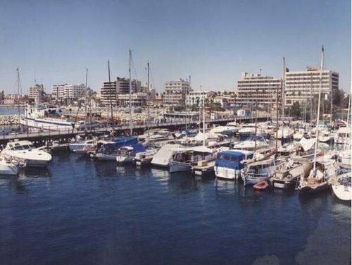 Гостиница Larnaca Bay Suites в Ларнаке