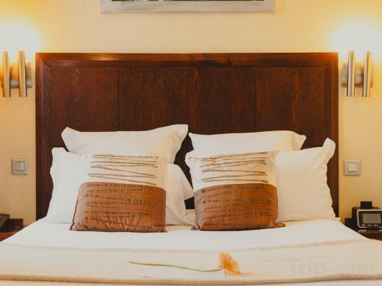 Фото Grand Hotel Francais