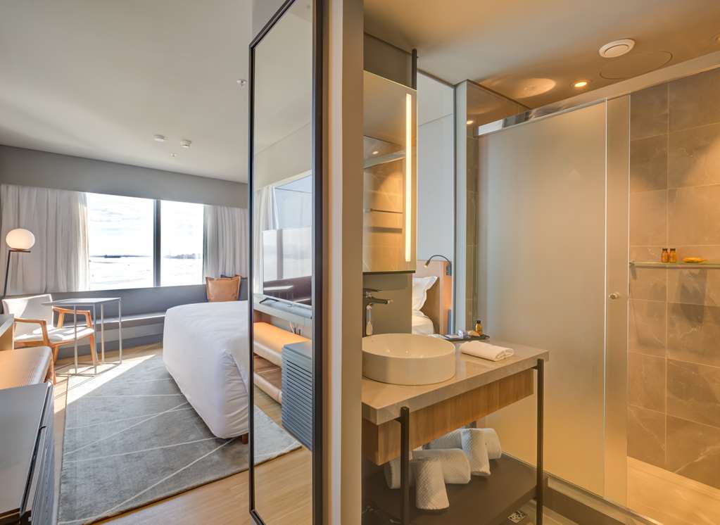 Фото DoubleTree by Hilton Porto Alegre