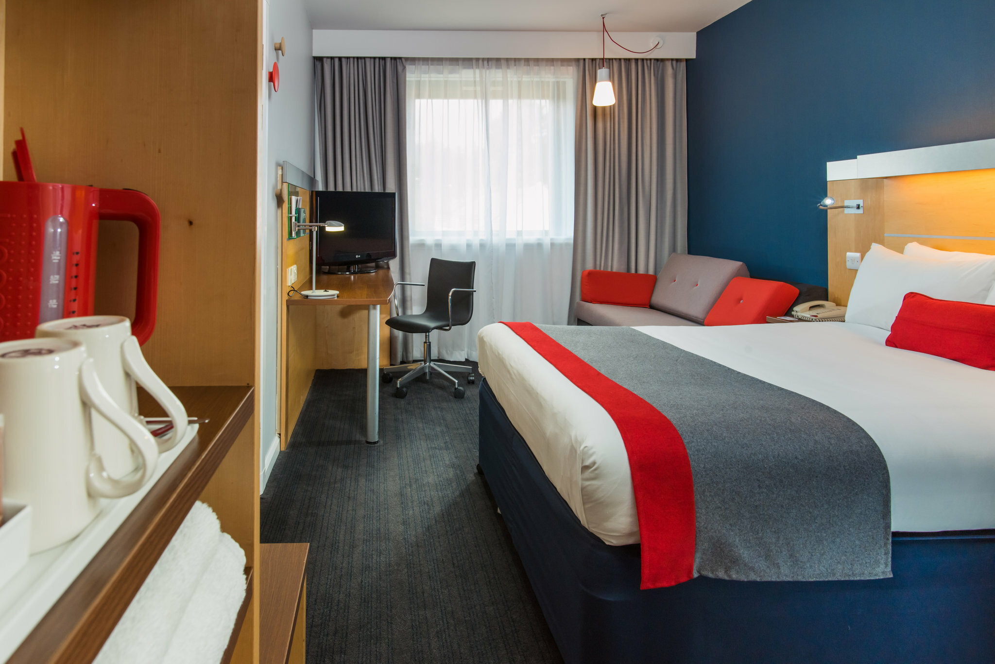Фото Holiday Inn Express Hemel Hempstead, an Ihg Hotel
