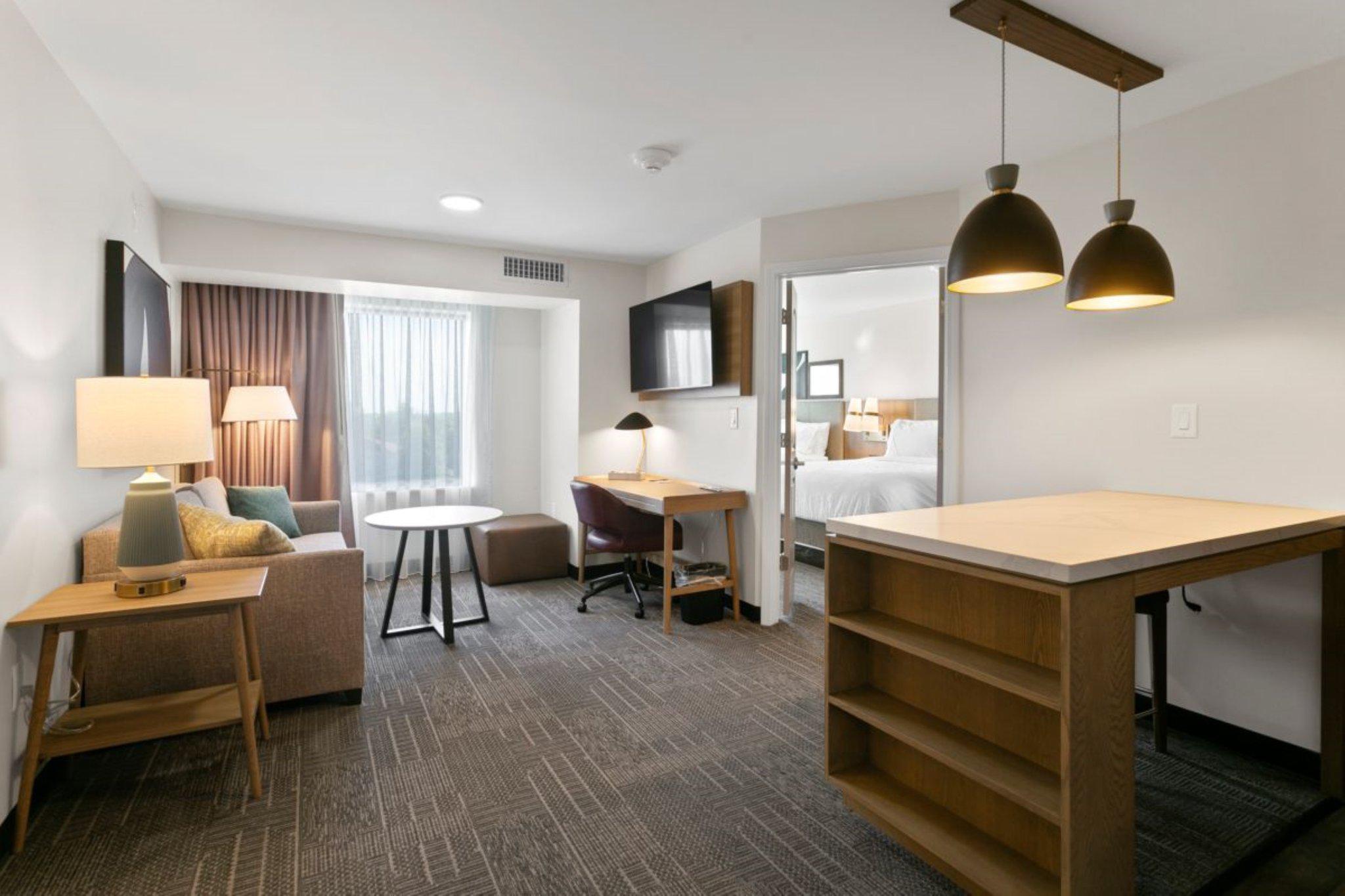 Фото Staybridge Suites Charlotte – Tyvola, an Ihg Hotel