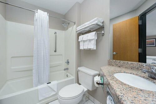 Гостиница SureStay Plus by Best Western Chattanooga Hamilton Place в Чаттануге