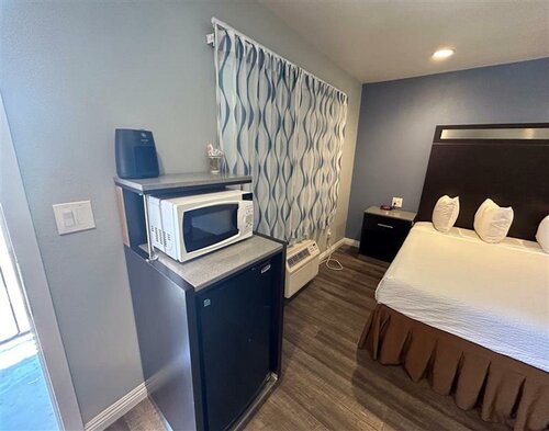 Гостиница Days Inn by Wyndham Yuba City в Юба Сити