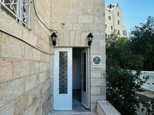 Гостиница Olive Tree Hostel в Рамалле