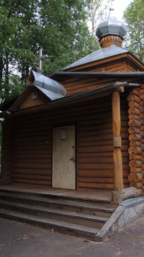 Orthodox church Tserkov Ikony Bozhiyey Materi Sporitelnitsa Khlebov V Prudkakh, Smolensk Oblast, photo
