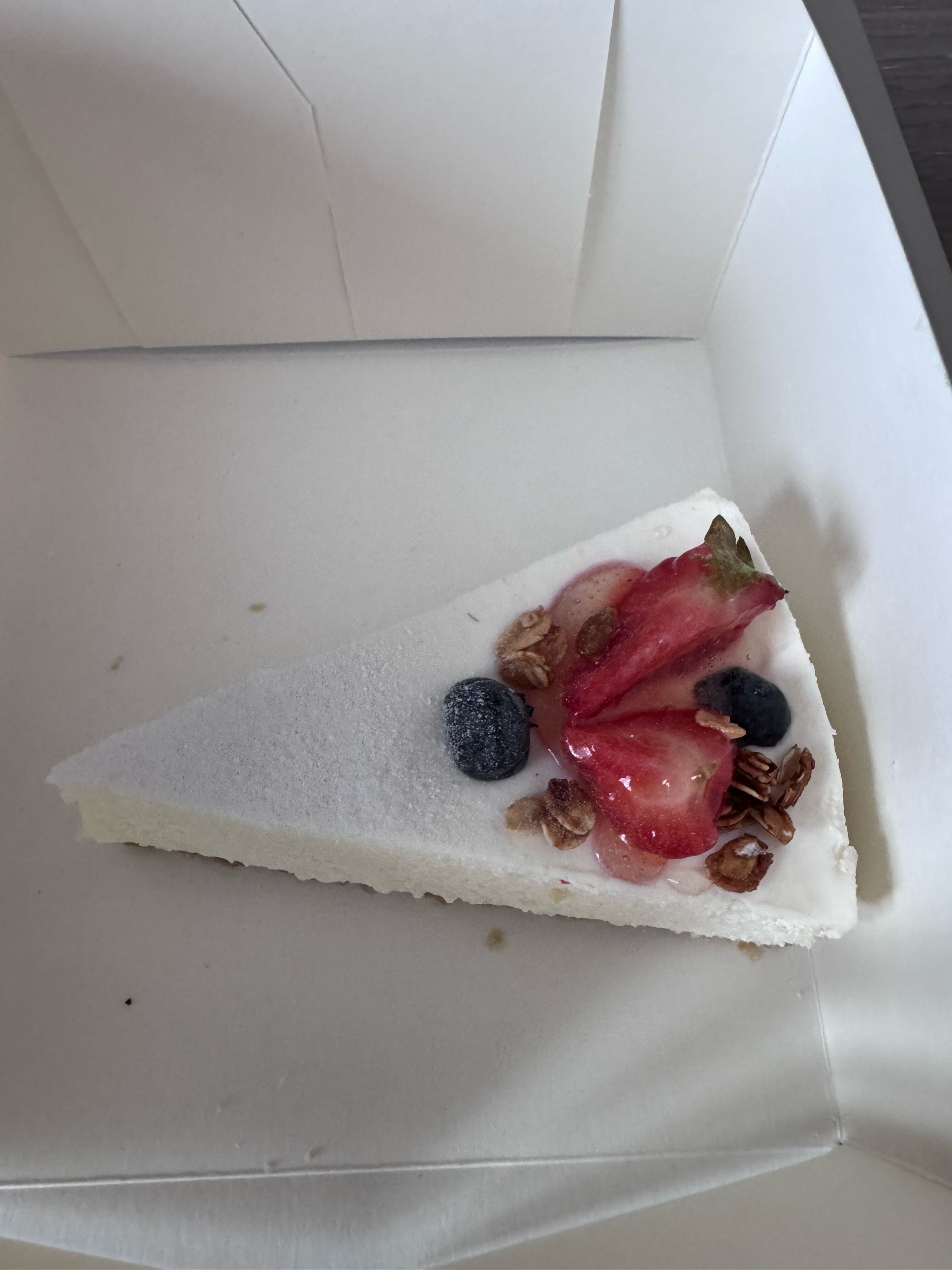 Фото Янтарная Вишня