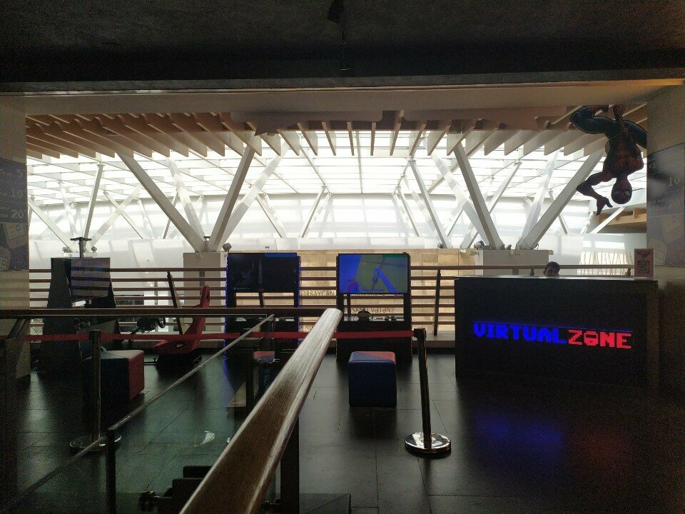 Virtual reality club Virtual Zone, Baku, photo